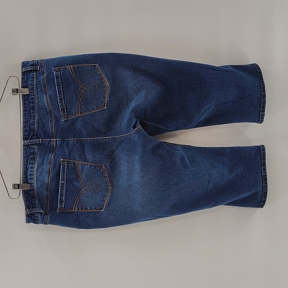 D. Jeans Crop Denim Mid To High Rise Stretch Cropped size 18W - Picture 8 of 8